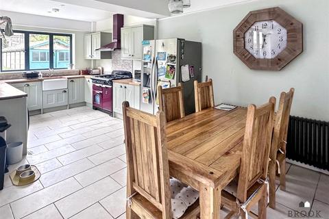 4 bedroom house for sale, Kings Drive, Eastbourne BN21
