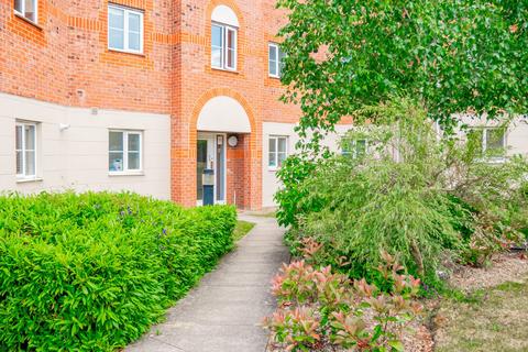 2 bedroom flat for sale, Galleon Road, Grays RM16