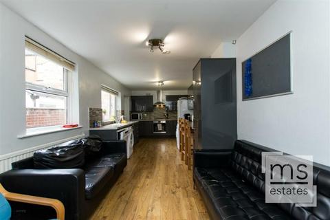 6 bedroom semi-detached house to rent, 16 Albert Grove, Nottingham, NG7 1PA, United Kingdom