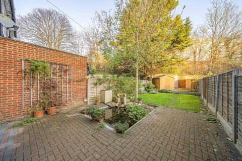 4 bedroom terraced house for sale, Further Green Road, Catford, London, SE6