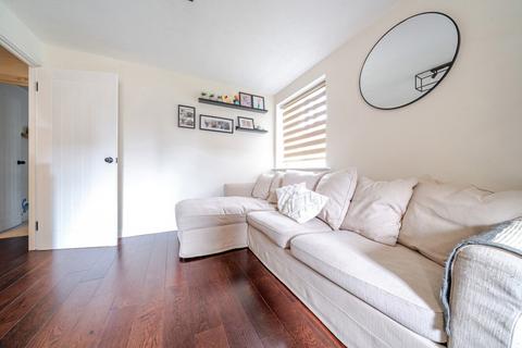 undefined, Britton Close, London, SE6