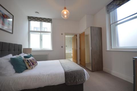 1 bedroom apartment to rent, Thames Street, Windsor SL4