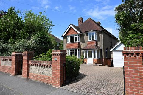 Brassey Avenue, West Hampden Park, Eastbourne