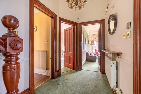 396a Albert Drive, Glasgow, G41 4JP