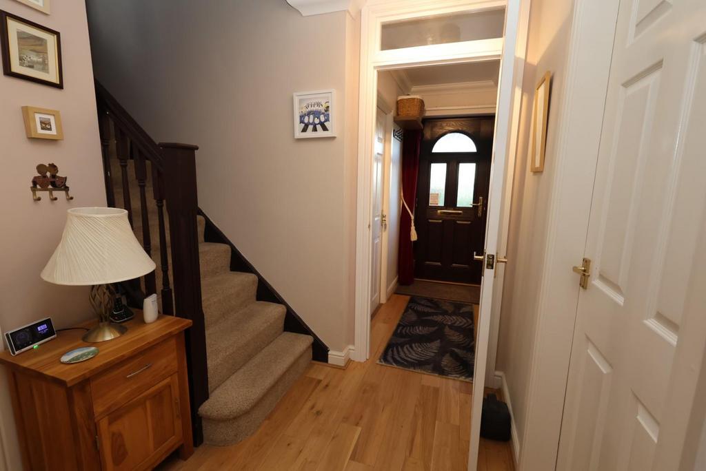 7 r6 a1062.jpg