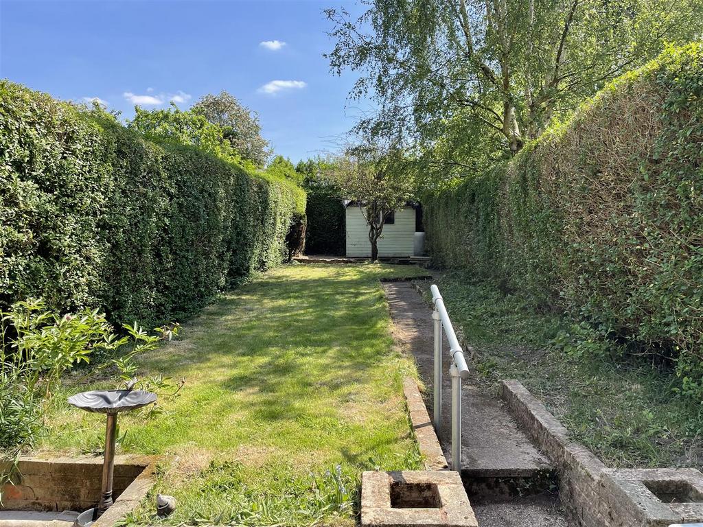 Garden1.JPG