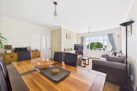 3 bedroom detached house for sale, Wheathill Close, Penn, Wolverhampton, WV4