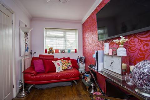 4 bedroom semi-detached house for sale, Redlands Road, Penarth
