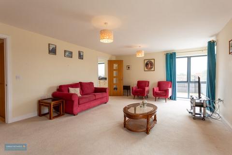 1 bedroom apartment for sale, Lock House, Keeper Close, Taunton