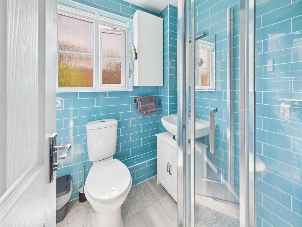 En-suite Bathroom