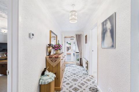 3 bedroom detached bungalow for sale, Awel Tywi, Penymorfa, Llangunnor, Carmarthen