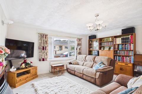 3 bedroom detached bungalow for sale, Awel Tywi, Penymorfa, Llangunnor, Carmarthen