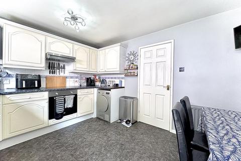 undefined, Hartland Avenue, COSELEY, WV14 9AN