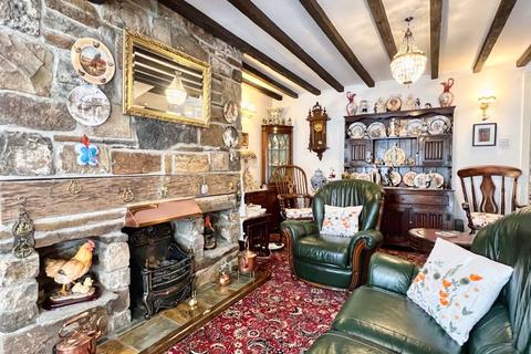 2 bedroom cottage for sale, 130 Bridgend Road Aberkenfig Bridgend CF32 9AE