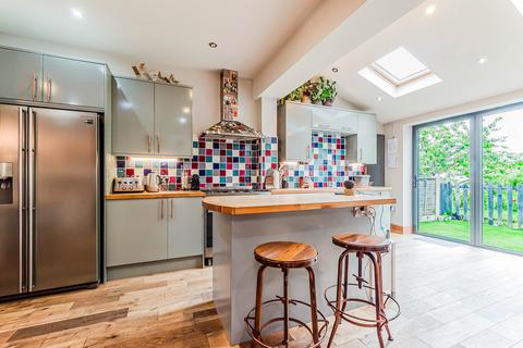 4 bedroom semi-detached house for sale, Alderley Road, Flixton, Manchester, M41