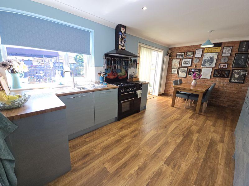 Kitchen / Diner