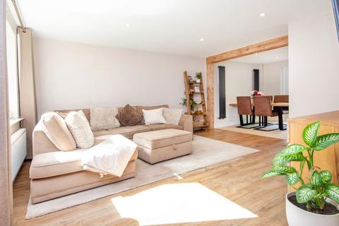 3 bedroom semi-detached house for sale, West Totton