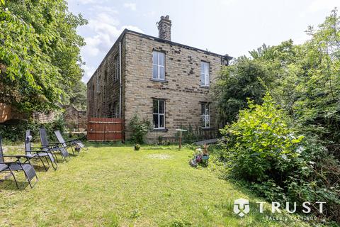 5 bedroom semi-detached house for sale, Old Bank Road, Dewsbury, WF12
