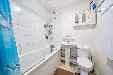 36 Bertrand Way, London, SE28 8LL