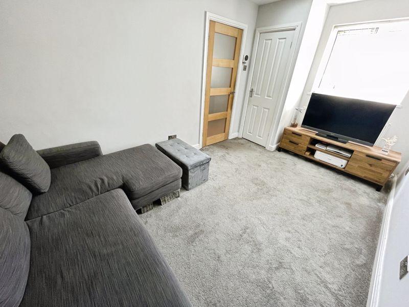 Second lounge