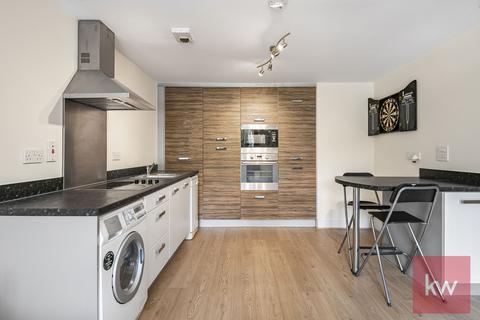 undefined, Kingsquarter, Maidenhead, SL6