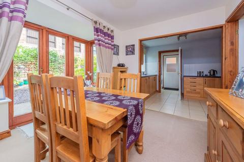 3 bedroom detached house for sale, Lon Maldwyn, Llansantffraid