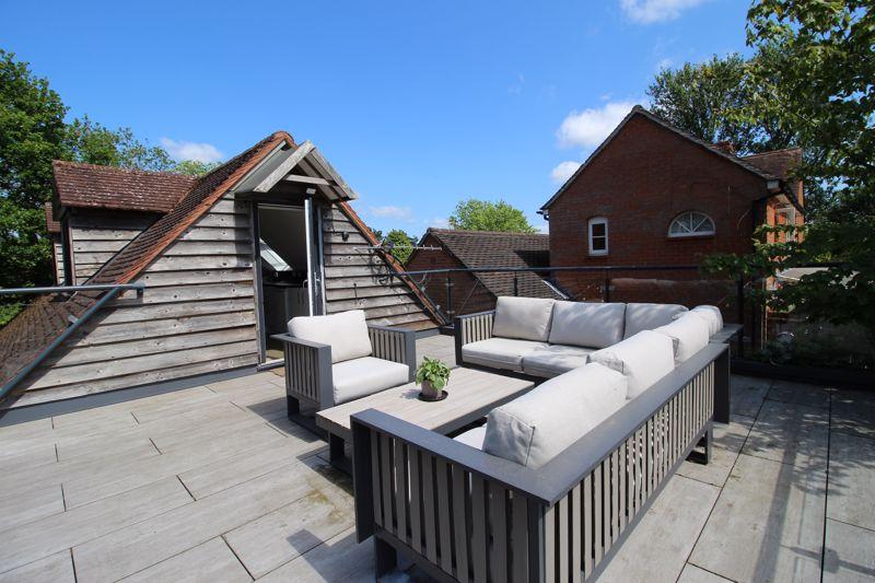 Outdoor Lounge