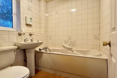 undefined, Banbury Close, Camberley GU16