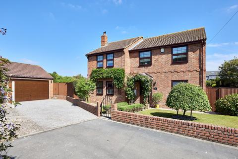 4 bedroom detached house for sale, 1 Princess Drive, West Haddlesey YO8