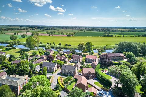 4 bedroom detached house for sale, 1 Princess Drive, West Haddlesey YO8