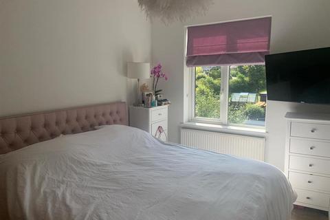 32 Tean Road, Cheadle, Stoke-on-trent, ST10 1LQ
