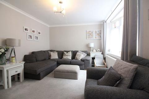 271 Bromley Lane, Kingswinford, DY6 8TB