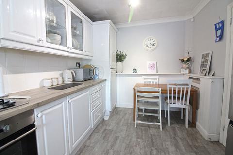 271 Bromley Lane, Kingswinford, DY6 8TB