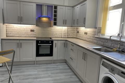 1 bedroom flat to rent, Eagle Street, Penn Fields WV3