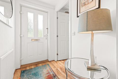 undefined, Kinnaird, Larbert FK2