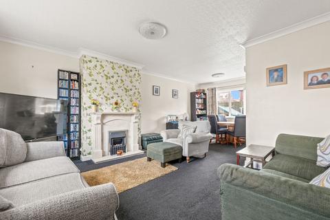 3 bedroom semi-detached house for sale, Ridgway Avenue, Barnsley, S73