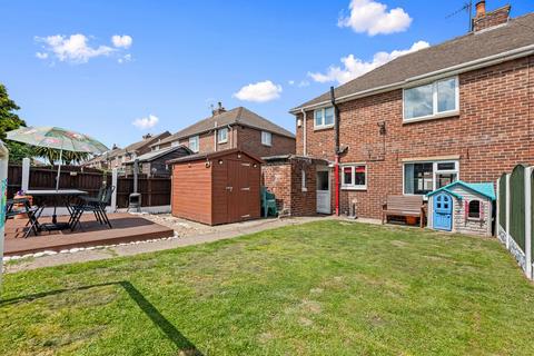 3 bedroom semi-detached house for sale, Ridgway Avenue, Barnsley, S73