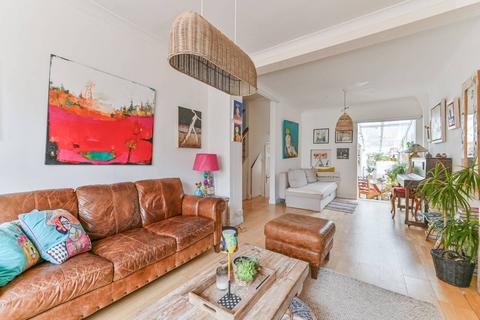 4 bedroom terraced house to rent, Brafferton Road, South Croydon, Croydon, CR0