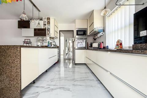 2 Chilcomb Road, Harefield, Southampton, SO18 5GQ
