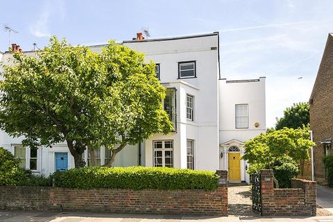 Kew Road, Kew, Surrey, TW9