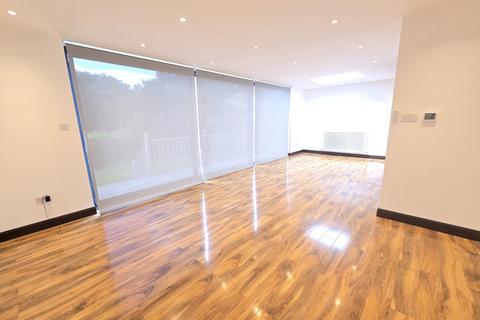undefined, Hankins Lane, London, NW7