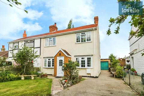 2 bedroom semi-detached house for sale, Southfield Road , Grimsby DN33