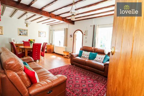 2 bedroom semi-detached house for sale, Southfield Road , Grimsby DN33