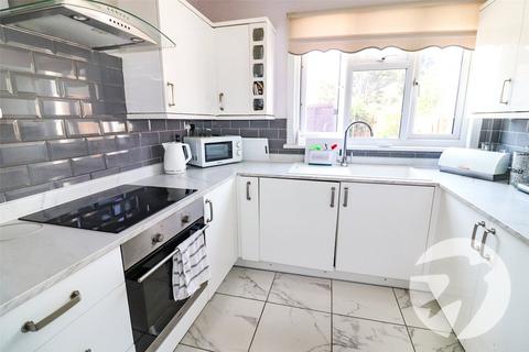 11 Hind Crescent, Erith, DA8 3BP