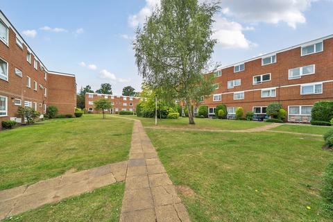 2 bedroom apartment for sale, Rodwell Court, Hersham Road, Walton-On-Thames
