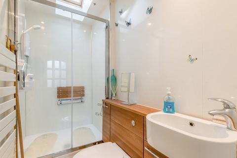 Highlea Gomeldon Road, Porton, Salisbury, SP4 0JT