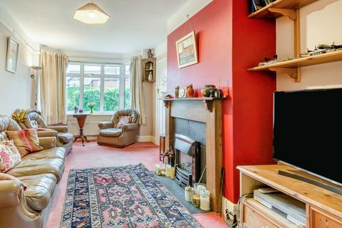 Highlea Gomeldon Road, Porton, Salisbury, SP4 0JT