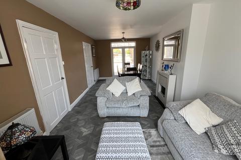8 Ashton Drive, Lancaster, LA1 2LH