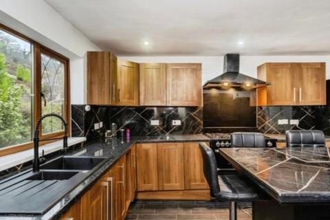 undefined, Swn y Nant,  Heol Rhyd, Craig-Cefn-Parc, Swansea