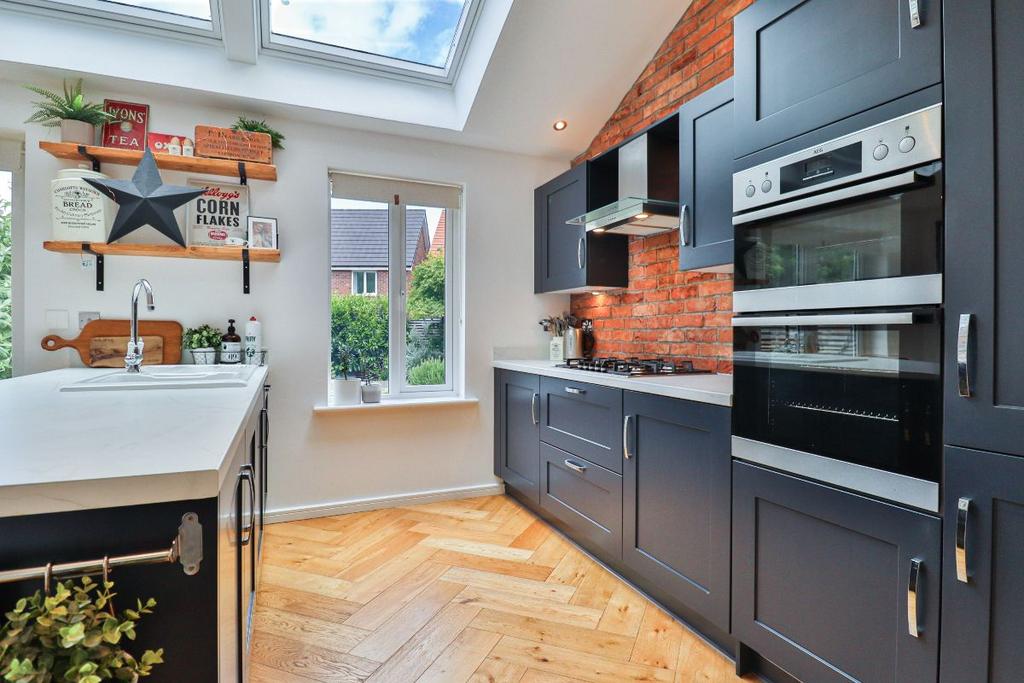 Kitchen II